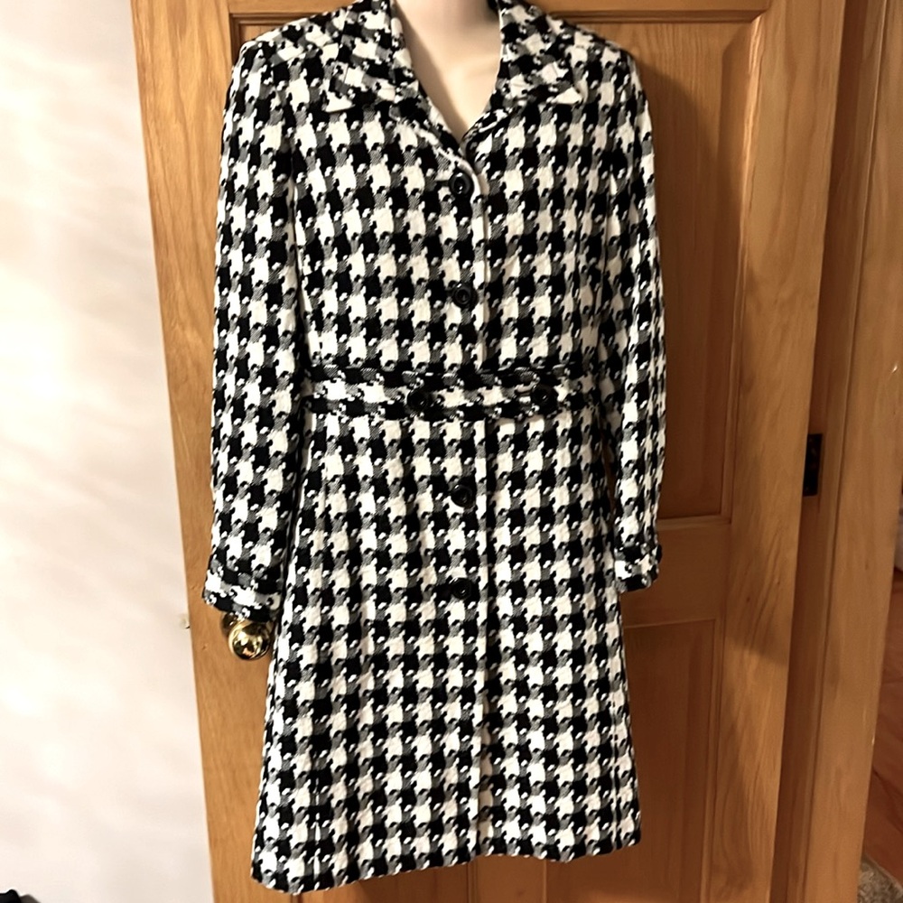 Larry Levine stylish trench  houndstooth style jacket